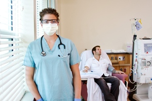 吃米饭老是噎住是怎么回事